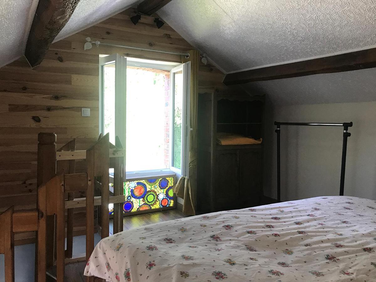 Maison Independante Pour 2 Tout Inclus Tiny House For 2 All Included Teilhet  Exterior photo